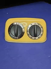 Vintage Amco Two Timer Hour & Minute Kitchen Timer Circa 1960's.