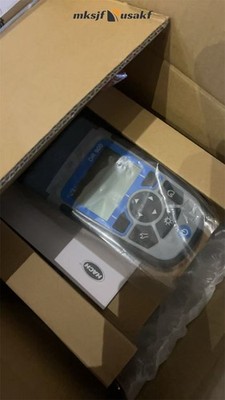 HACH DR900 Portable Colorimeter DR 900 Including attachments 1-Year Warranty !