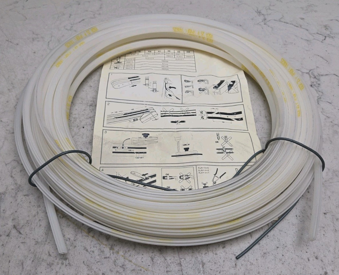 82' Roll Flexlink XSCR25P Slide Rail Guide 82ft Chain Guide Pvdf New