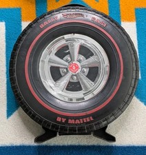 Vintage 1967 Hot Wheels Rally Case 12 Car RedLine Made In USA Red Line Truck