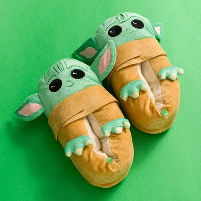 TRUFFLESHUFFLE Offizielle Star Wars The Mandalorian Hausschuhe: S, M, L, XL