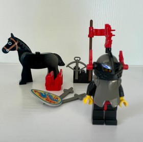 Lego #6009 Black Knight Vintage 100% Complete with Instruction Manual 
