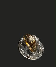 Elegant Vintage 9ct Yellow Gold Natural Round Cut Diamond Ring