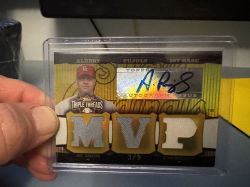 Albert Pujols /9 Auto Relic Card Game used Jerseys Autograph 2006 Topps Triple