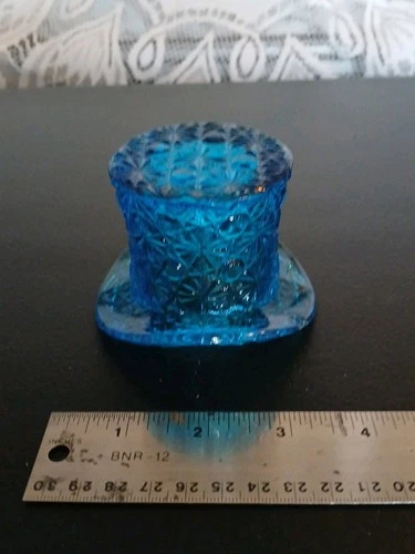 Vintage Fenton Daisy & Button Top Hat Glass Toothpick Trinket Holder  Blue