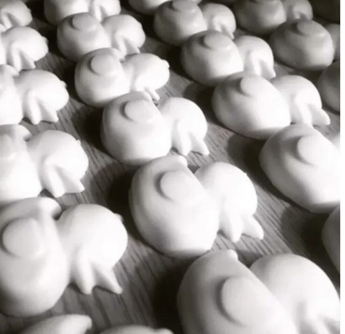 24 Baby Shower Favors White Ducks Party Favors Soap Animal Themed - 第 3/3 張圖片