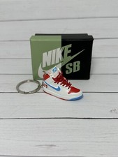 Sb High Top Dunks mini Sneaker Keychain with Shoe Box 3D Gift/Charm High Quality