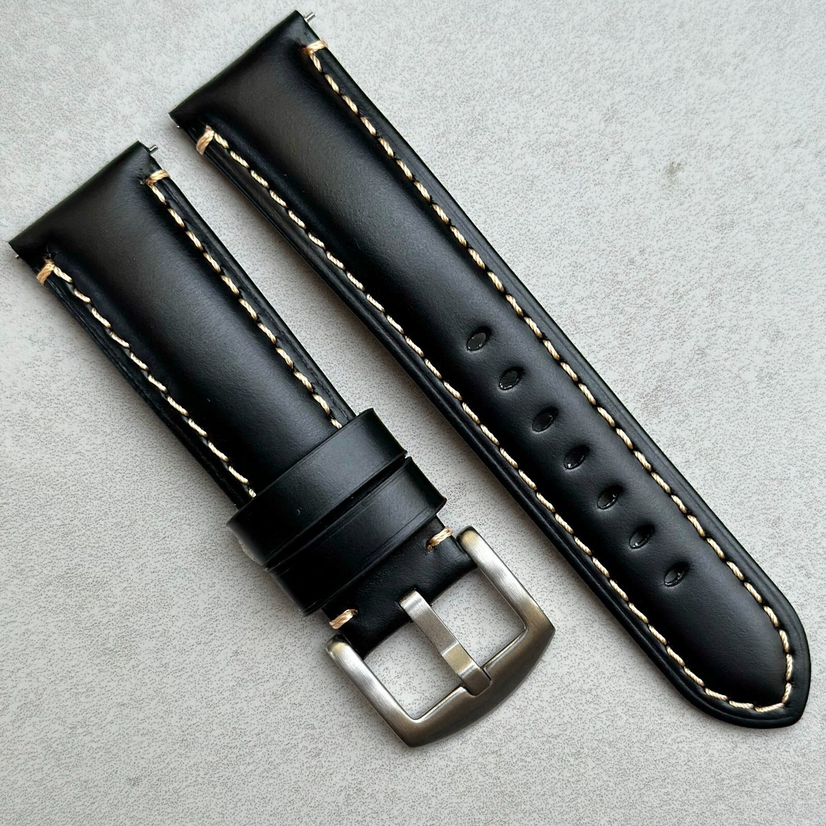 Handmade Padded Black Leather Watch Strap/Band 18mm 20mm 22mm 24mm