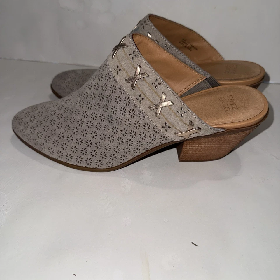 Frye and Co Western Style Jacy Perforated Mule 3471498 Bone / Grey 8.5 - Image 3 of 4