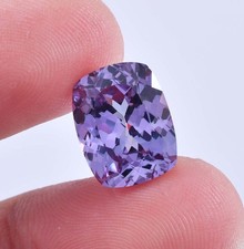 AAA Natural Color-Change Alexandrite Gemstone GIT Certified All Size Available