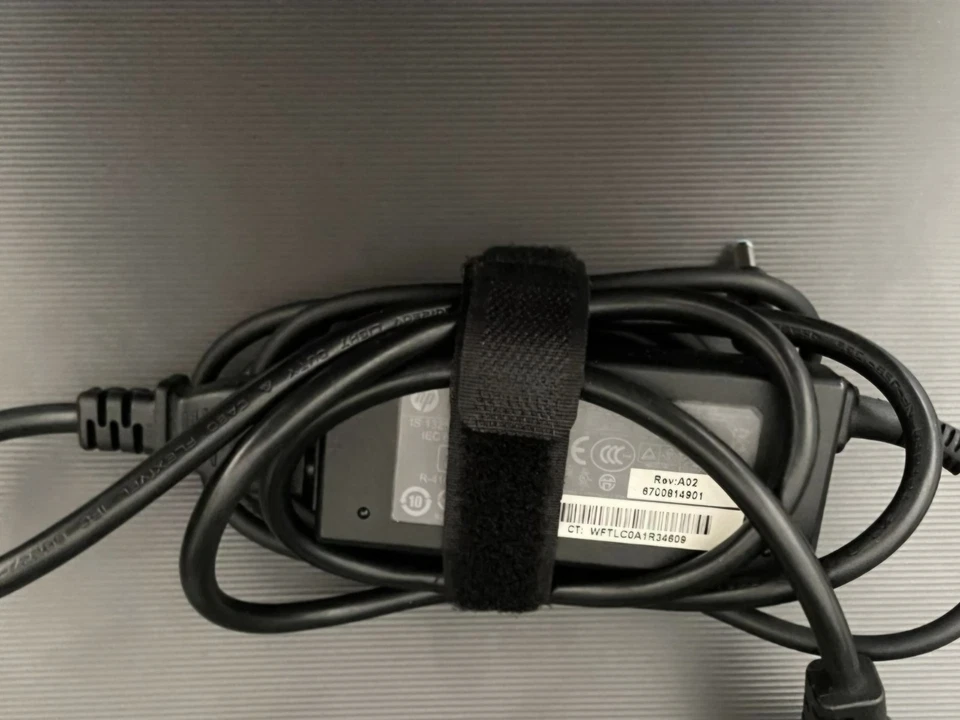 PC Portatile Notebook HP 250 G5 i3-5005U, 8GB RAM, 256GB SSD - Immagine 4 di 4