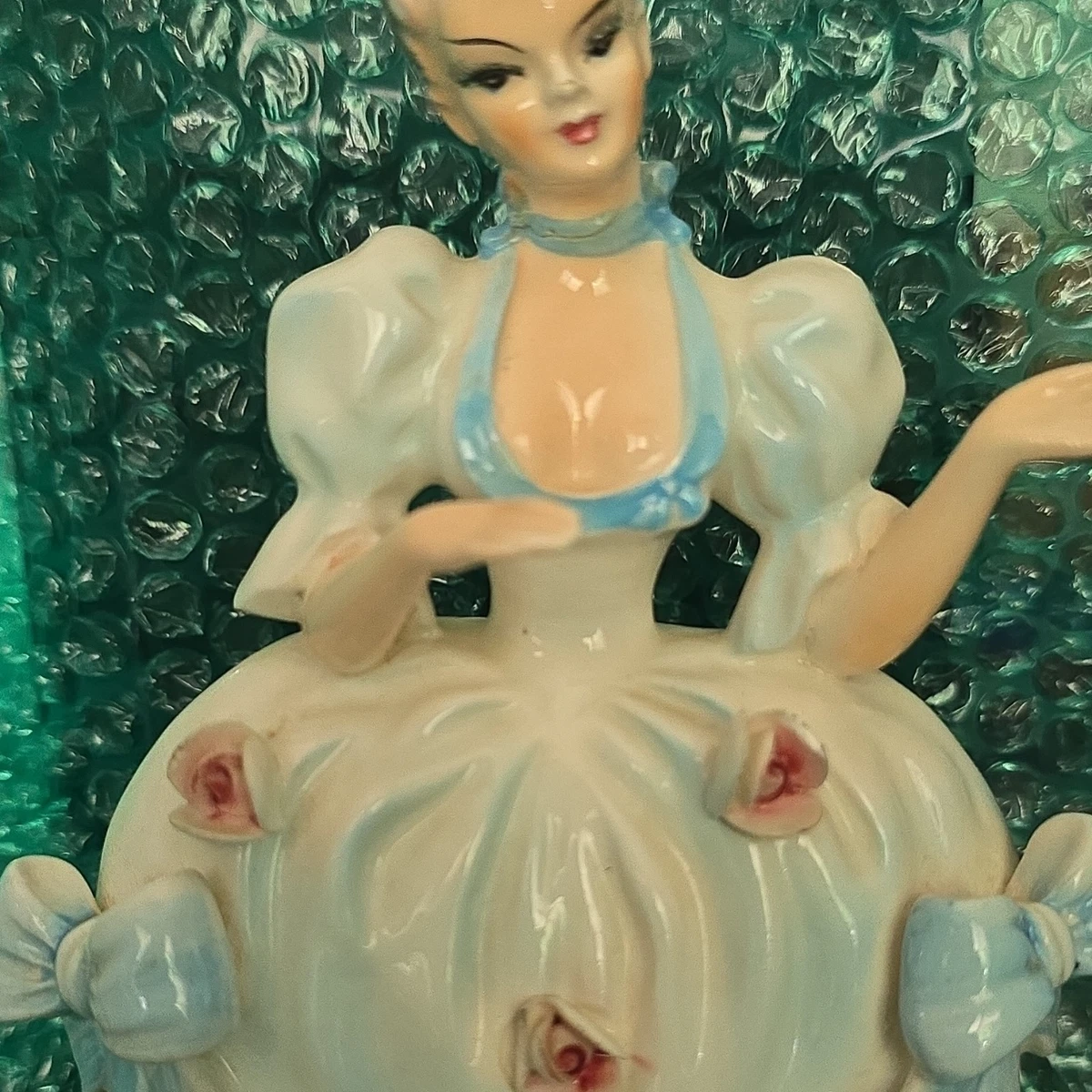 Victorian Porcelain Figurine In Antique Ceramic & Porcelain