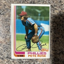 1982 Topps Pete Rose Philadelphia Phillies Base #780 & In Action #781 Cards