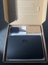 Sky Broadband Q Router 4.2 hub WiFi SR203 , BRAND NEW BOXED