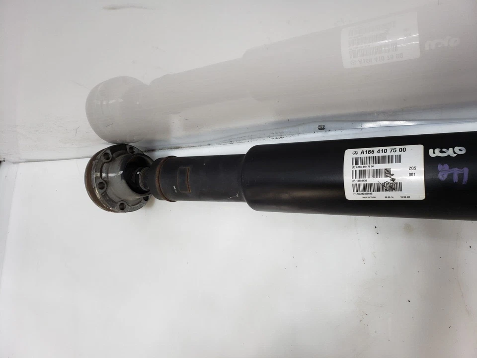 ✅ Eje de transmisión trasero 12-19 OEM Mercedes-Benz W166 ML63 GLE63 AMG eje de transmisión AWD Foto 3 de 4