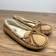 Minnetonka Women  s Suede Pile Moccasins Slipper Shoes Tan Size 7M