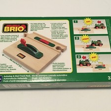 BRIO WOODEN TRAIN AUTO STOP AND START TRACK SET 33669 NEW - THOMAS COMPATIBLE
