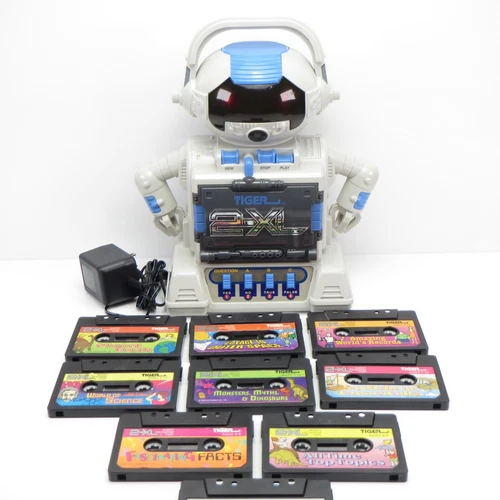 2-XL The Talking Robot Tiger Electronics 1992 With 9 Cassettes Tested Working