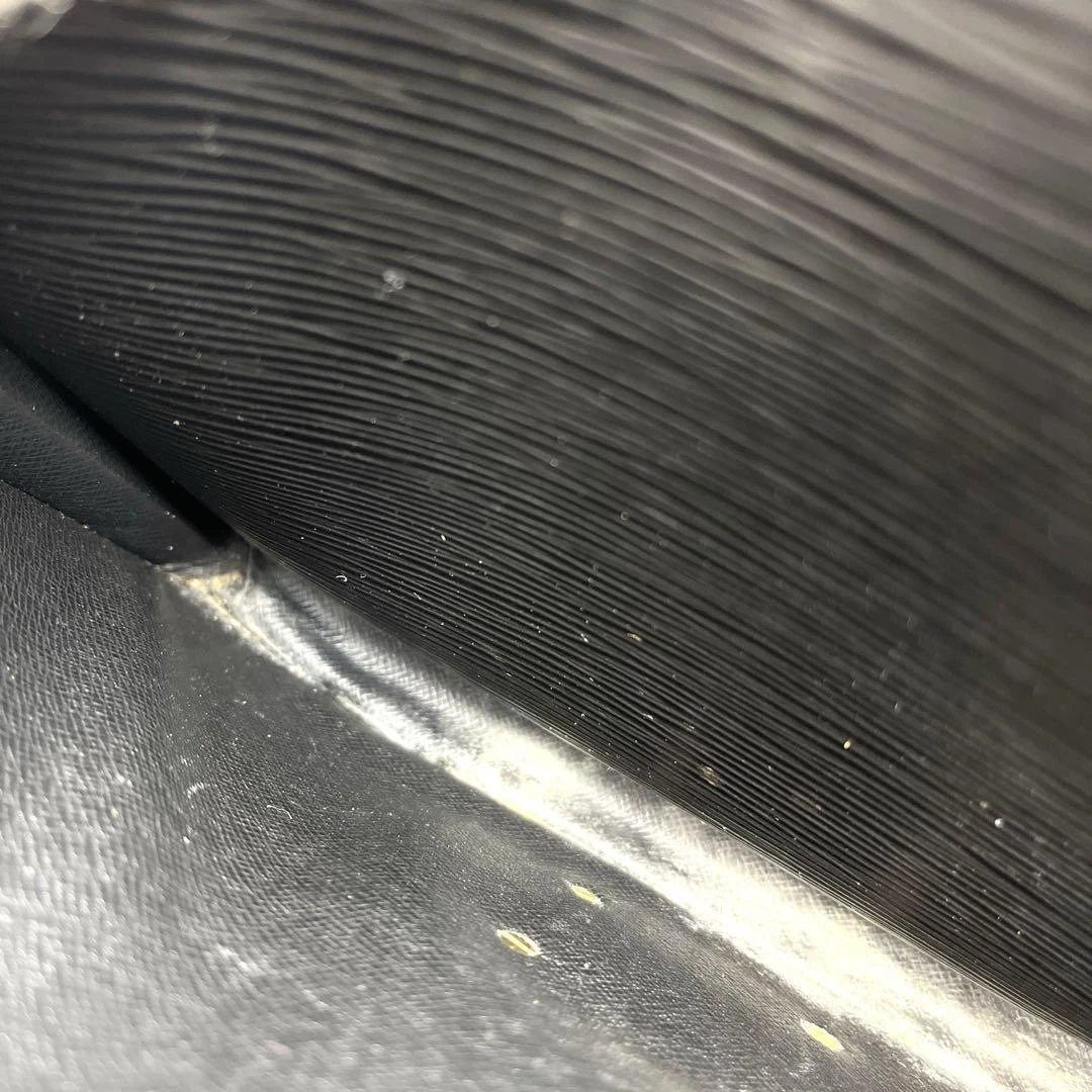 Picture 18 of 20