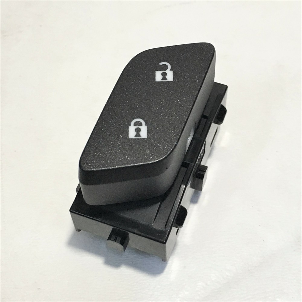 Car Left Side Door Lock Switch 84672417 For 2015 - 2020 Tahoe / Yukon / Suburban