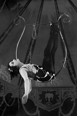 1900's Circus Performer 4x6 photo