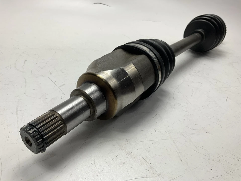 Eje CV delantero izquierdo Cardone 60-7232 para Suzuki Esteem 1995-2000 transmisión automática con ABS Foto 2 de 4