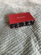 Focusrite Scarlett 2i2 USB Audio Interface