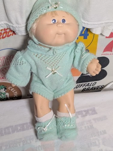 Vintage Cabbage Patch Preemie Doll 1983 Complete Outfit