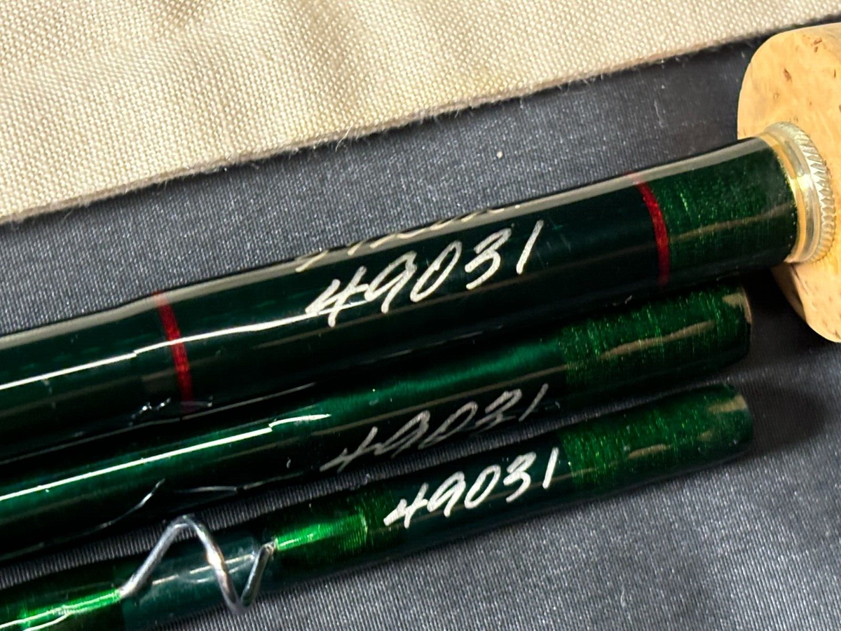 R.L.Winston XDLT 9' 6wt 3pc IM6 Beautiful Condition/Serial R.L.Winston XDLT 9' 6wt 3pc IM6 Beautiful Condition/Serial