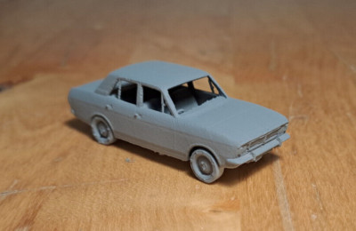 Ford Cortina Mk2 4 Türer Spur 00 von CMAC Modelleisenbahn
