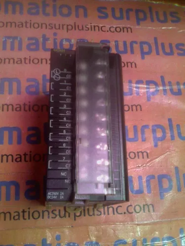 OMRON CJ1W-OC201 250VAC / 24VDC 2A CPU PLC OUTPUT MODULE WITH CJ1W-TER01 WOW!!
