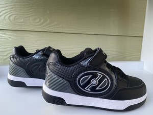 boys heelys size 2