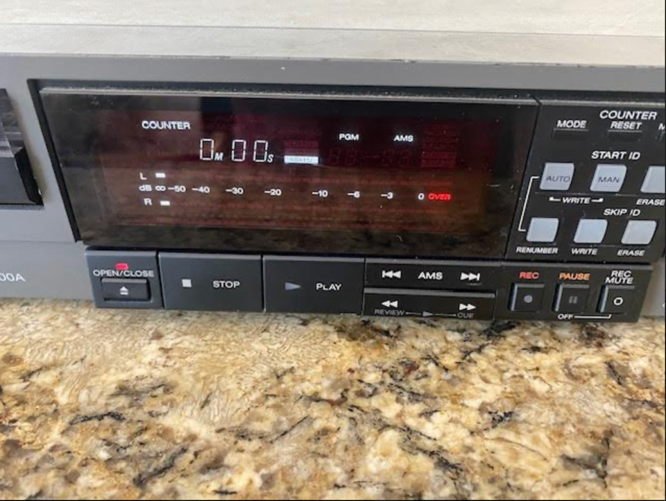 SONY PCM 2700A DAT Recorder Digital Audio Tape parts/repair eBay