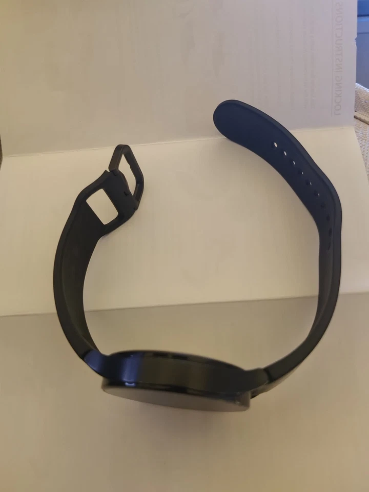 Samsung Galaxy Watch4, photo 4 of 5