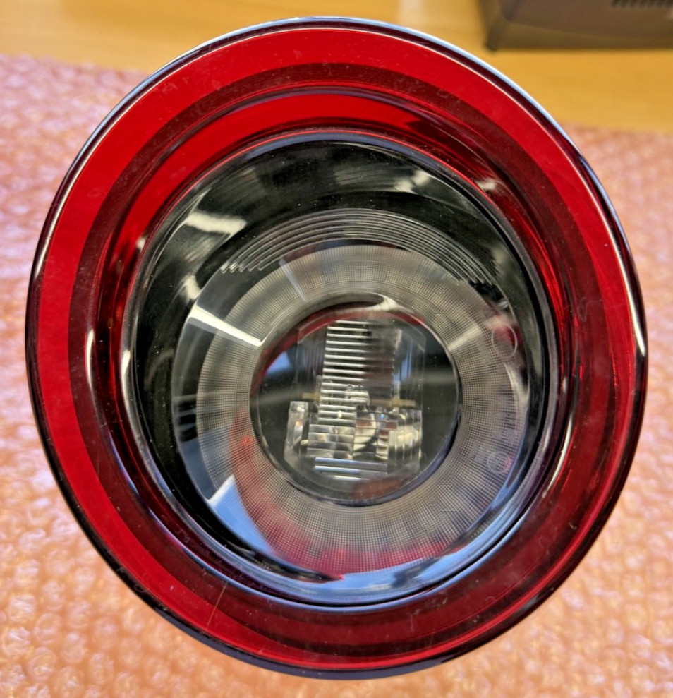 FERRARI F8, 812 and LUSSO TAIL LIGHT RIGHT OUTER 2017-2023 OEM 325107