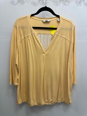 Essentials Size 2X 3/4 Length Sleeve Surplice Print Yellow Top