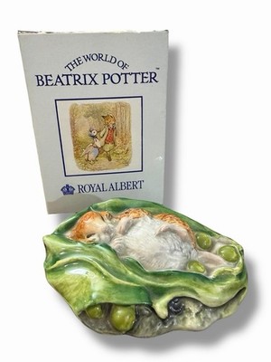 TIMMY WILLIE SLEEPING Mouse in Pod Figurine Beatrix Potter Royal Doulton 2996
