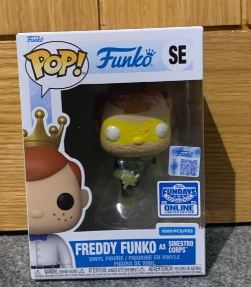 funko pop freddy funko as sinestro corps