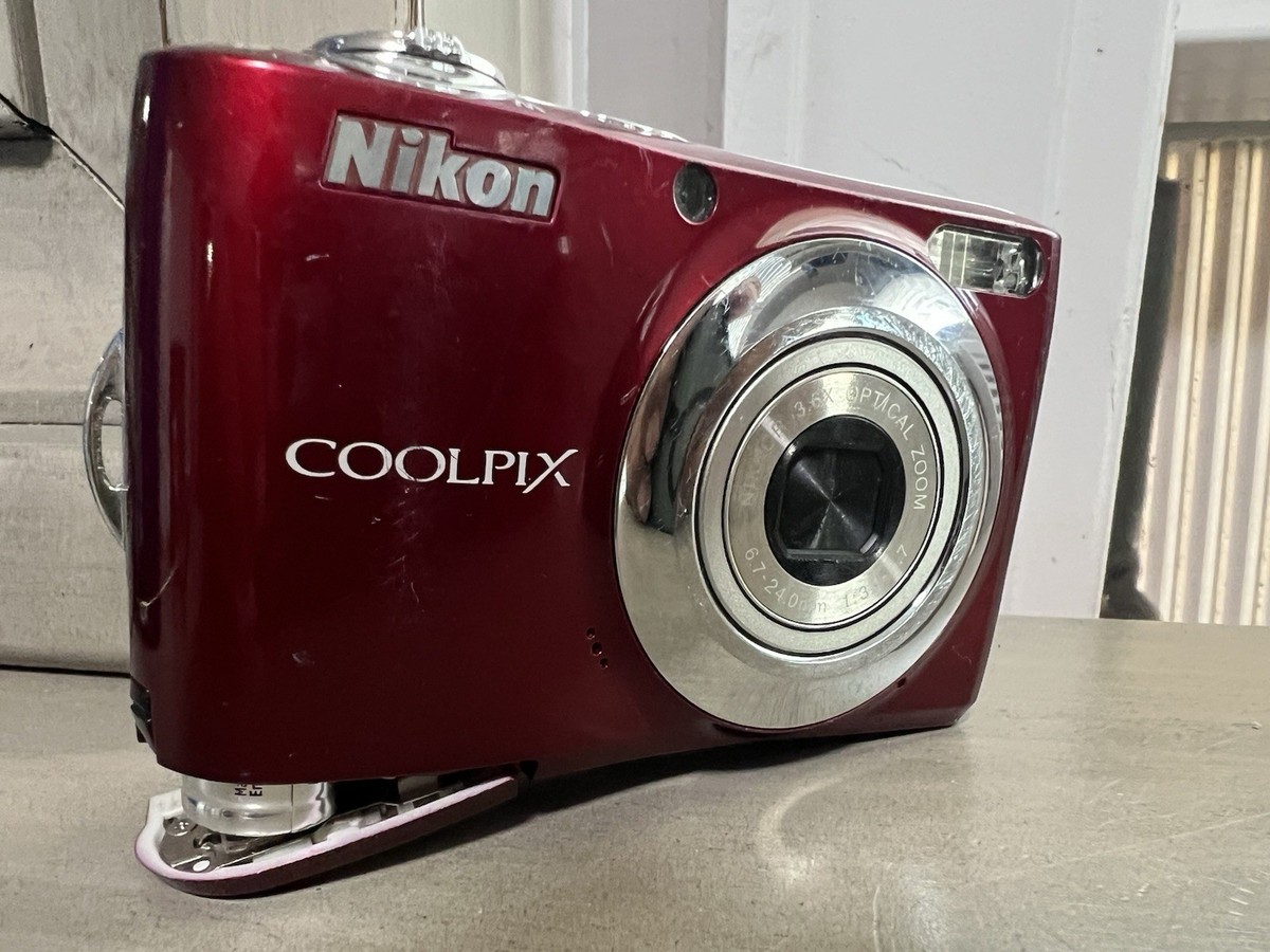Nikon COOLPIX L22 12.0メガピクセル Amazon.com : Nikon Coolpix L22 12.0MP Digital Camera with
