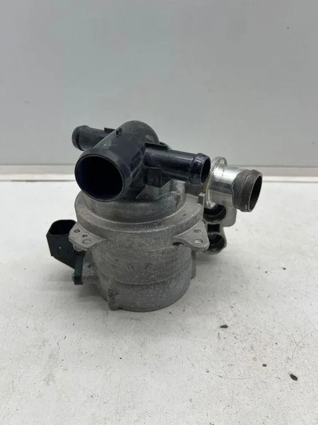 MG ZS SUV Pompe à Eau PHP2202 11273889 1.50 Electricity 115kw 2024 35916600