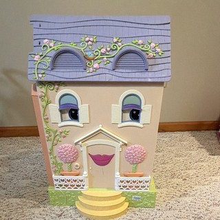 Dollhouse By Learning Curve With Live Doorbill Moving Furniture