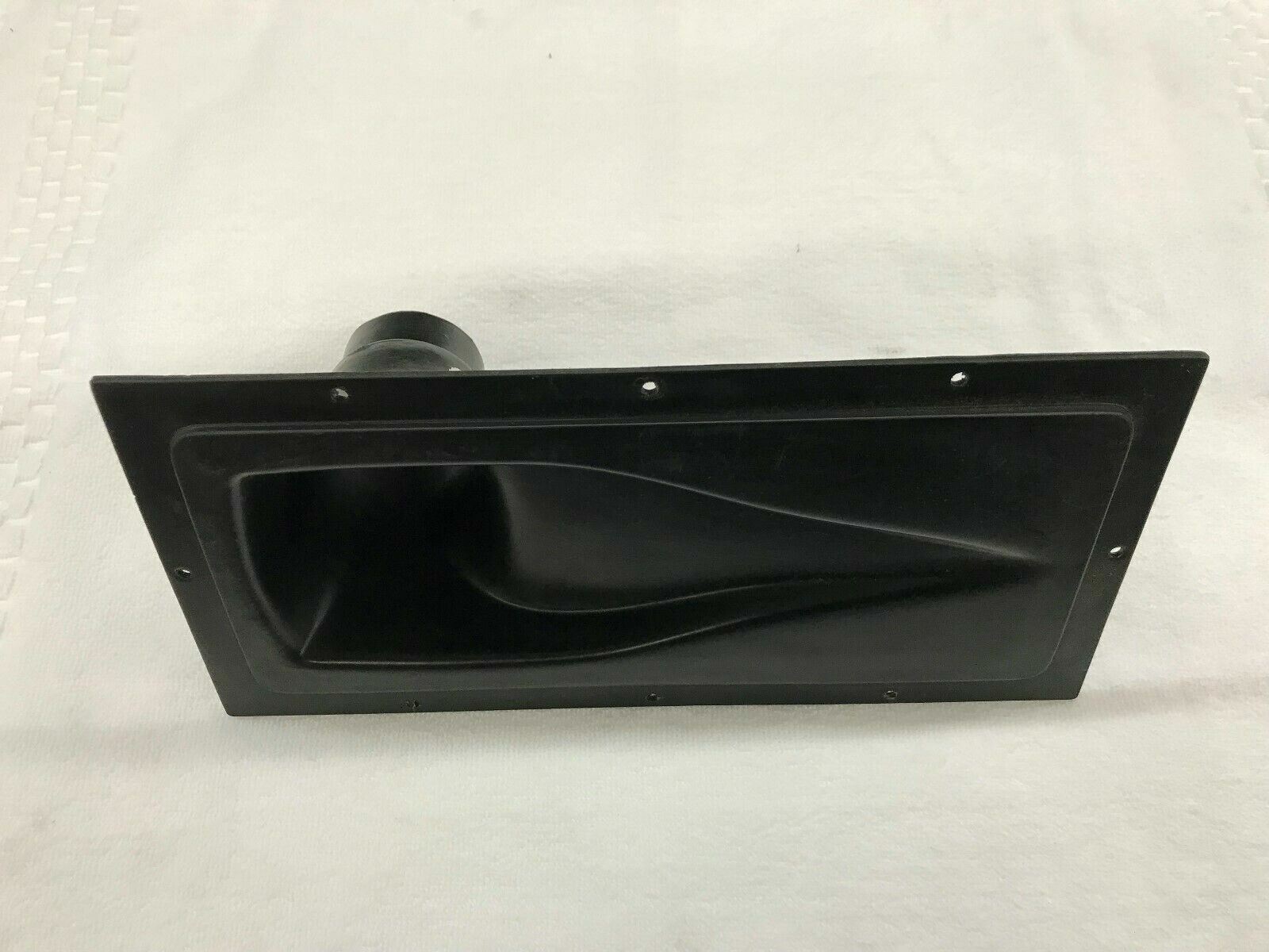 FERRARI 550 AIR INTAKE UNDERFLOOR AIR INLET OEM 65895400