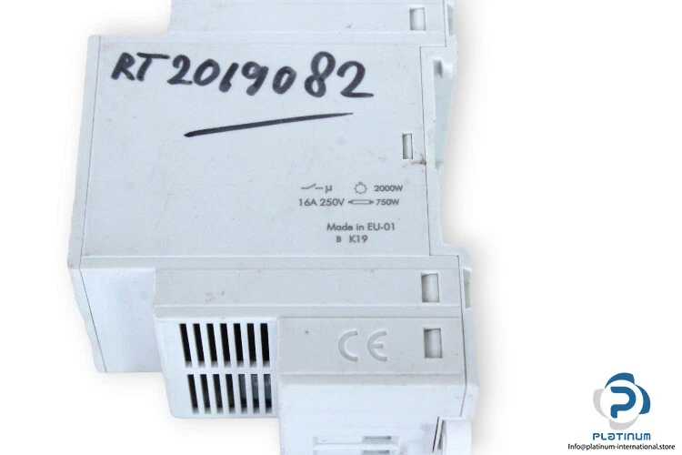 INTERRUPTOR DE TIEMPO PROGRAMABLE FINDER 12.A1.8.230.0000 ASTRO NFC_12A182300000 Foto 3 de 3