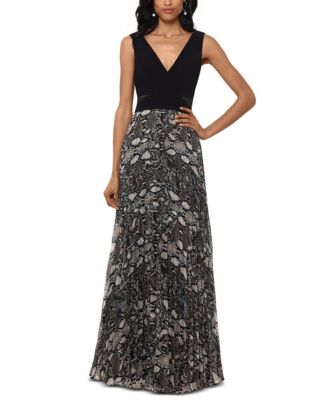 XSCAPE Women's Sleeveless V Neck Full Length Sheath Dress Black Size 