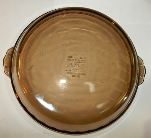 Pyrex 9.5” Pie Plate Amber Brown Glass 229 Crimped Edge Fluted Handles VGC - Picture 4 of 5