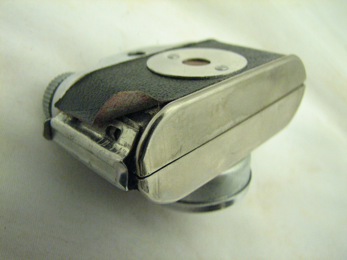CRYSTAR CAMERA 日本製　アンティーク Vintage Crystar Mini Spy Camera Made in Japan w/Yellow