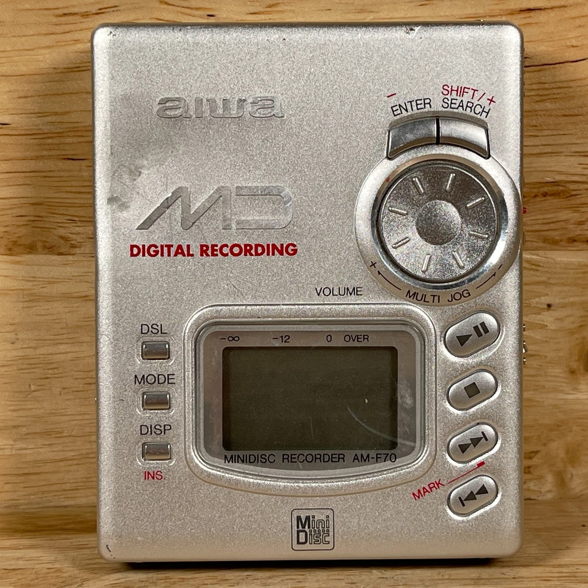 AIWA MDプレーヤー AM-F70 ウォークマン レコーダー　ジャンク AIWA MDプレーヤー AM-F70 ウォークマン レコーダー ジャンク