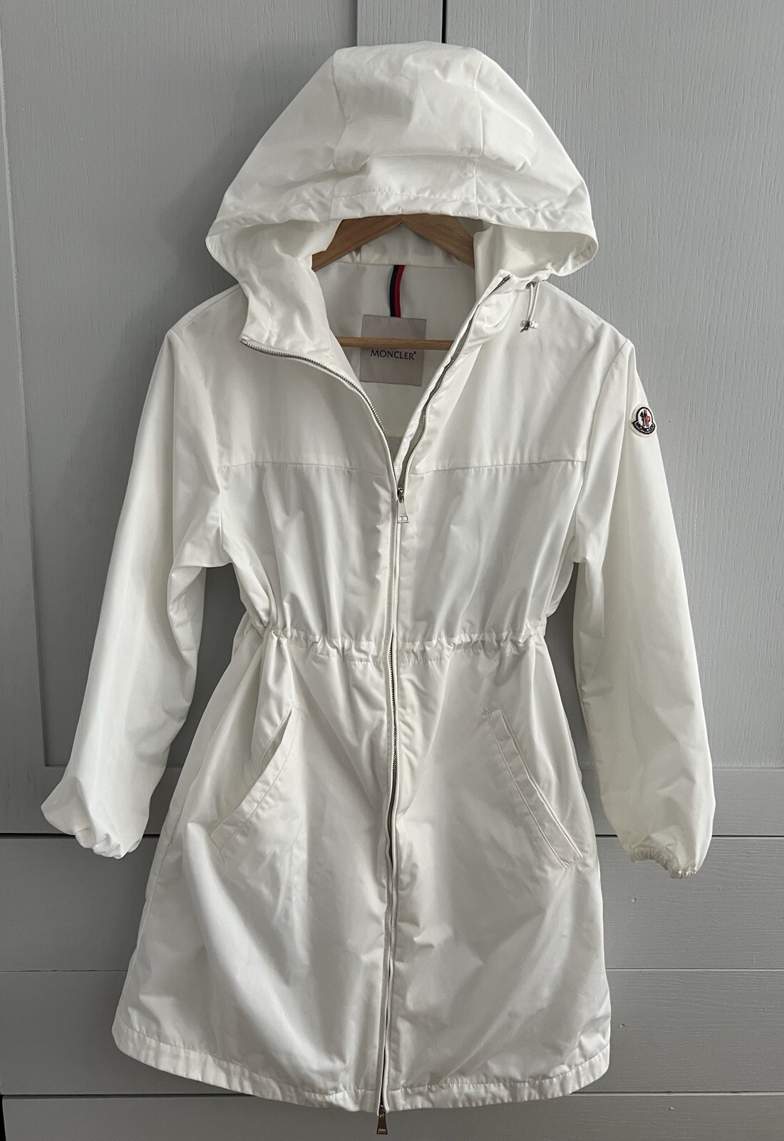 Moncler Milliau Giubbotto Coat  / Jacket  White  size 0 , Receipt,  RRP £785 image 6