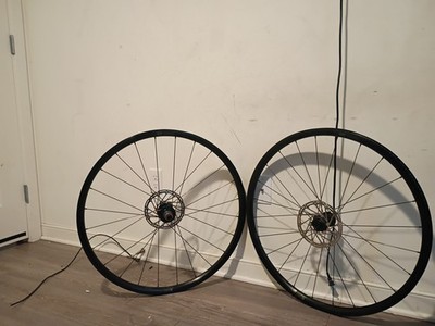 DT Swiss G540 700cc Road Bike Wheelset Sram Disc Centerlock