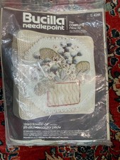 Vintage Bucilla nedlepoint pillow kit 4281
